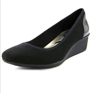 Anne Klein sport wedges! NWOT
